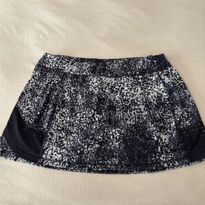 Tek Gear Black and Gray Mini Skort 15” length